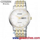 已完售,CITIZEN BM9014-82A(公司貨,保固2年):::日本製,Eco-Drive光動能,對錶系列(MEN'S),時尚男錶,藍寶石鏡面,星期日期顯示,BM901482A