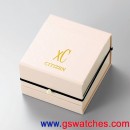 CITIZEN EC1144-00W(公司貨,保固2年):::xC Eco-Drive光動能全球電波時計,萬年曆,鈦金屬,藍寶石,白蝶貝,4顆天然鑽,櫻花粉紅,美國,歐洲,日本2局,中國,hebe代言