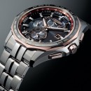 已完售,CITIZEN AT9095-68E(公司貨,保固2年):::日本製,光動能全球電波時計,H820,萬年曆,鈦金屬,藍寶石,日期星期,鬧鈴,AT909151H